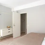 Lejlighed 2br In Vibrant & Colourful Nyhavn