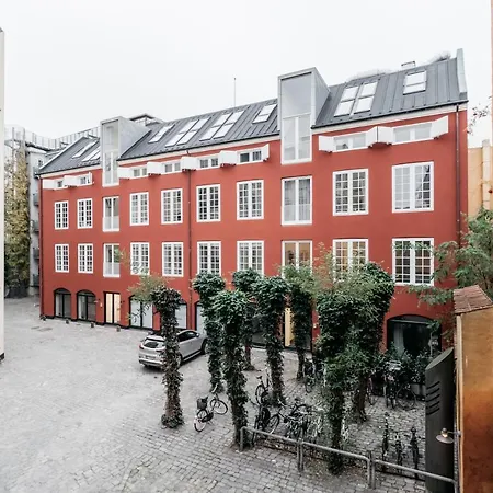 2br In Vibrant & Colourful Nyhavn * Copenhagen