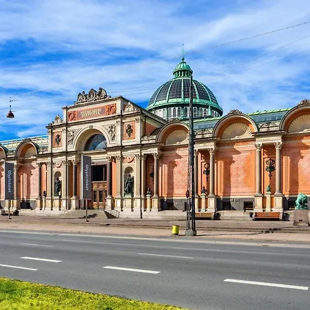 2br In Vibrant & Colourful Nyhavn * Kopenhag