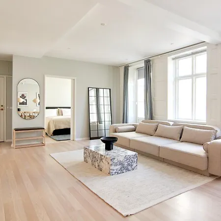 2br In Vibrant & Colourful Nyhavn * Kopenhag