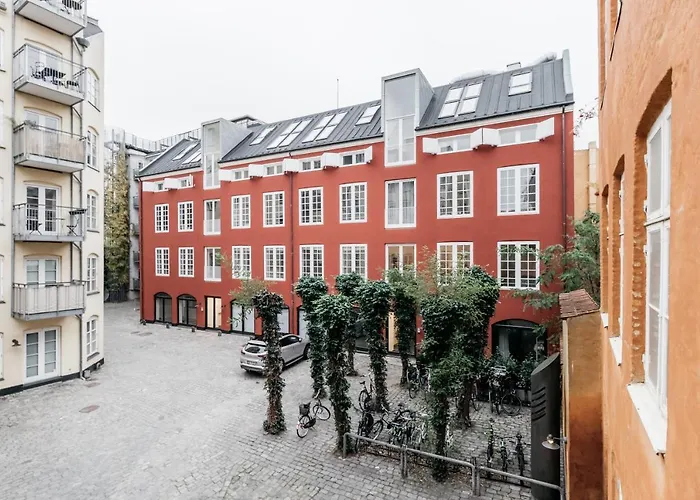 2br In Vibrant & Colourful Nyhavn * Copenhagen