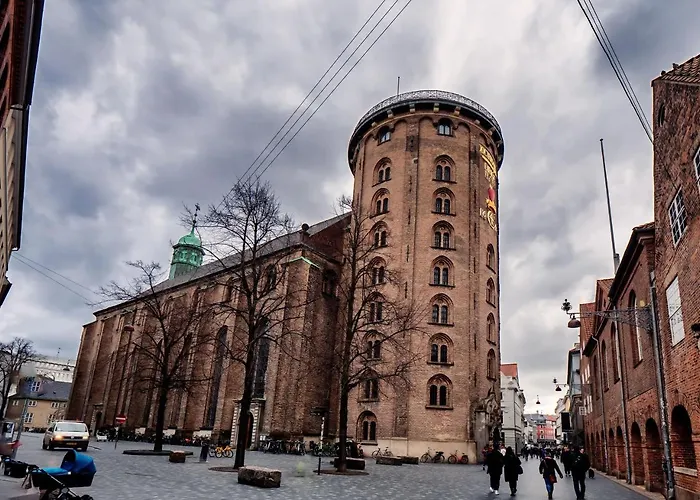 2br In Vibrant & Colourful Nyhavn * Copenhagen
