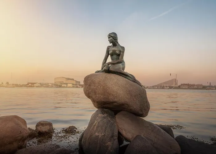 2br In Vibrant & Colourful Nyhavn * Copenhagen