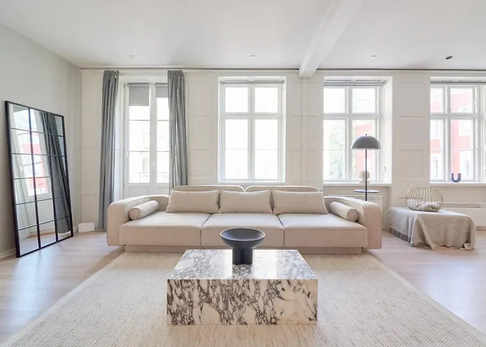 Lejlighed 2br In Vibrant & Colourful Nyhavn København