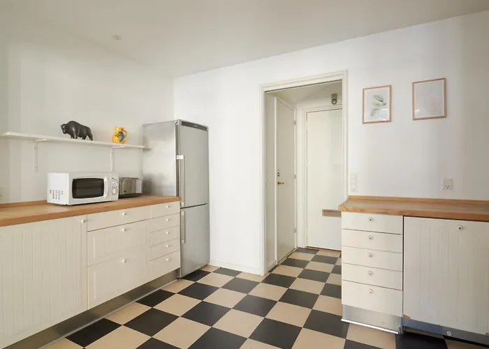 Apartment 2br In Vibrant & Colourful Nyhavn