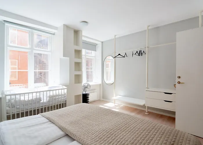 Apartment 2br In Vibrant & Colourful Nyhavn